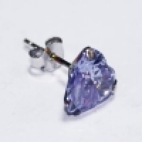 Е05100-ТА-4 пусета в ухо с камнем